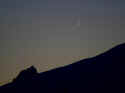 MoonSliverMtBakerJune26200606.jpg (29967 bytes)
